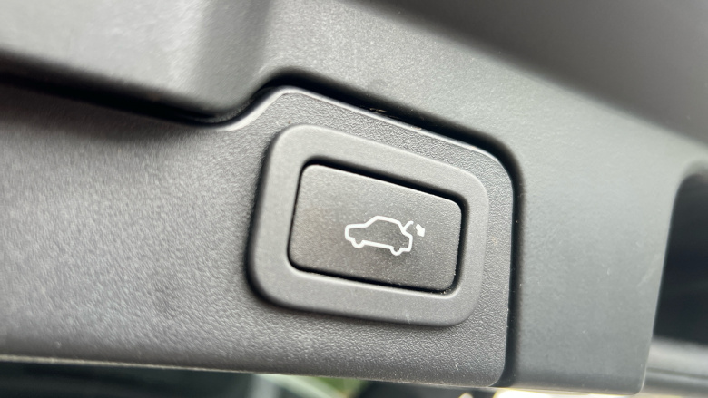 Land Rover Range Rover Evoque 2.0 Ingenium Si4 HSE Dynamic Lux 5dr Auto Petrol Hatchback